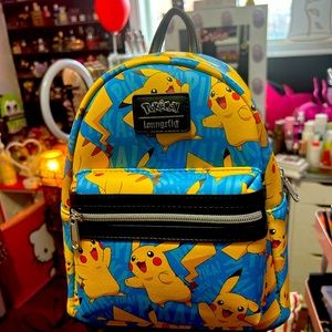 Pokémon lounge fly bag